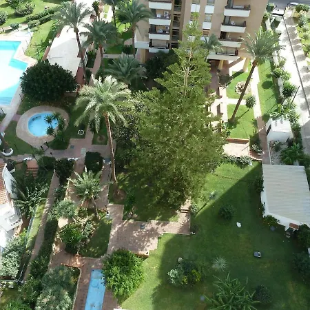 With Pool - La Carihuela *